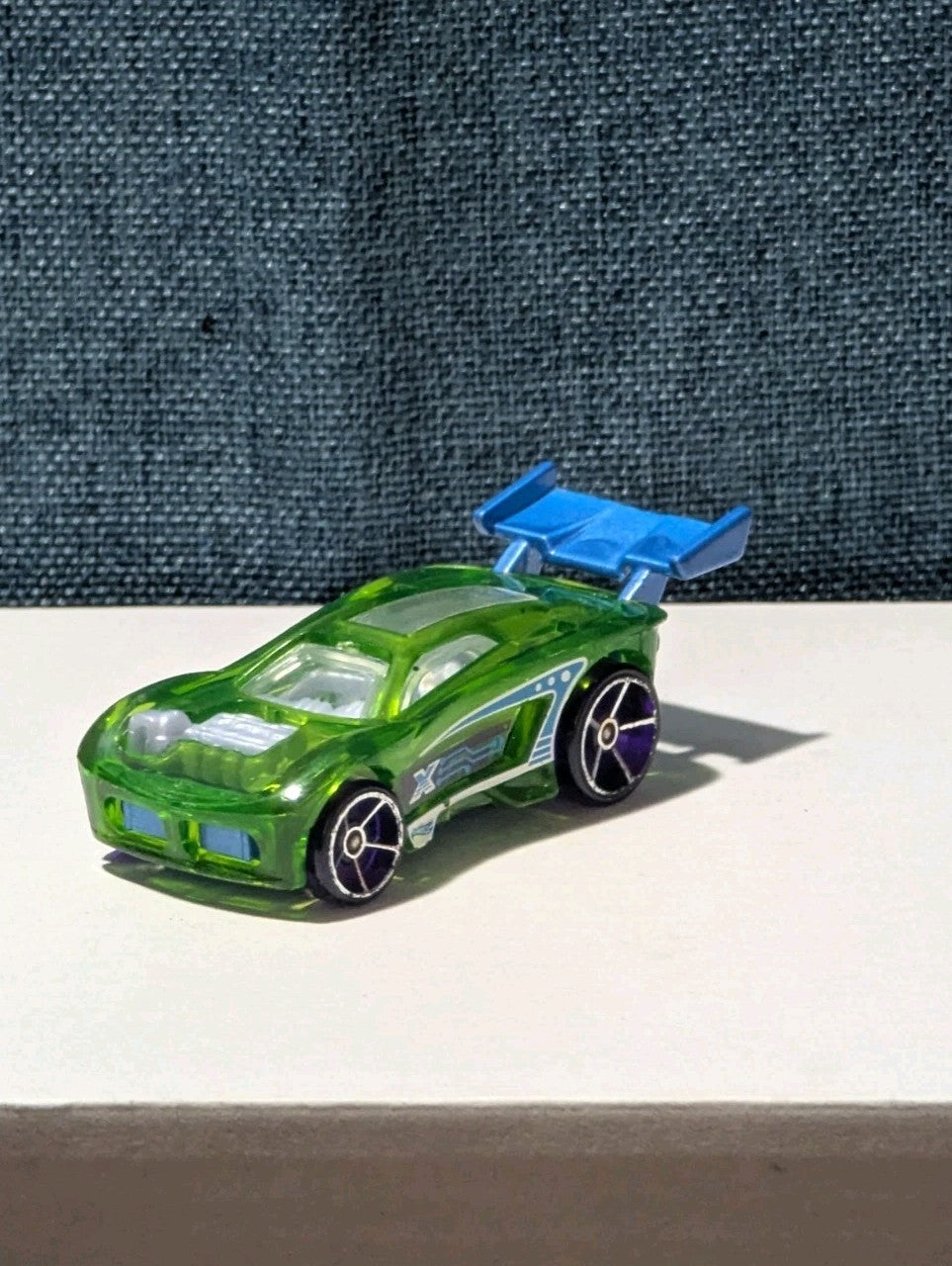 Hot Wheels Paradigm Shift | 2016 X-Raycers 5-Pack | Translucent Green | Loose