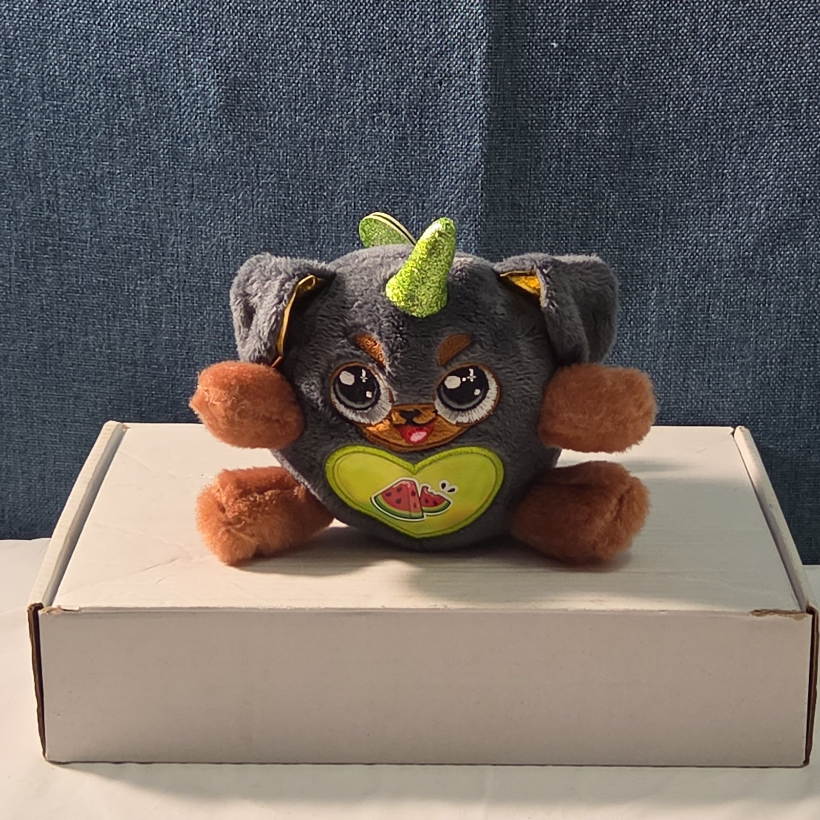 ZURU Rainbocorn Sparkle Heart 4" Plush Gigi Rottweiler Watermelon