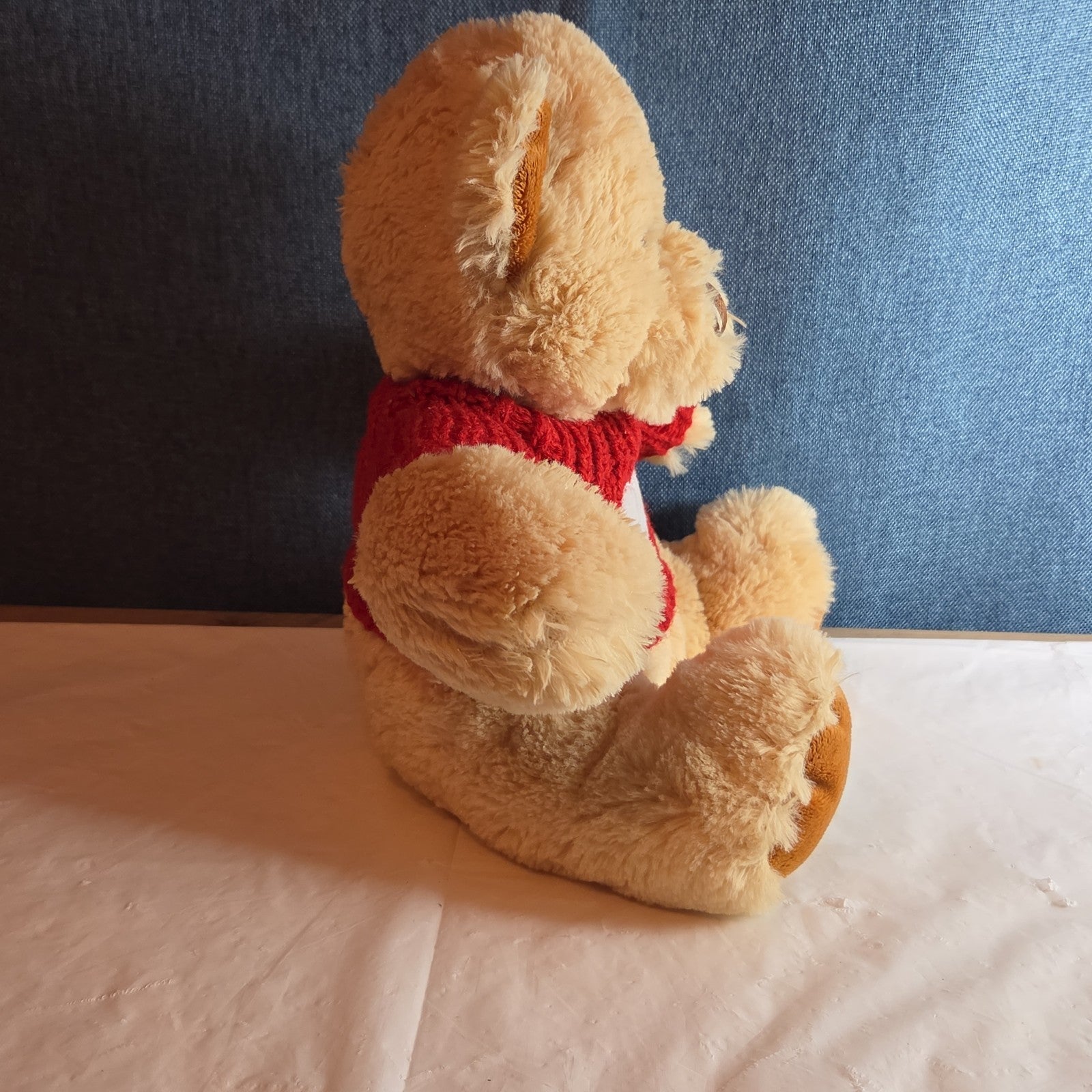 Avon 2010 Teddy Bear Plush Red Knit Heart Sweater Tan 9" Valentine