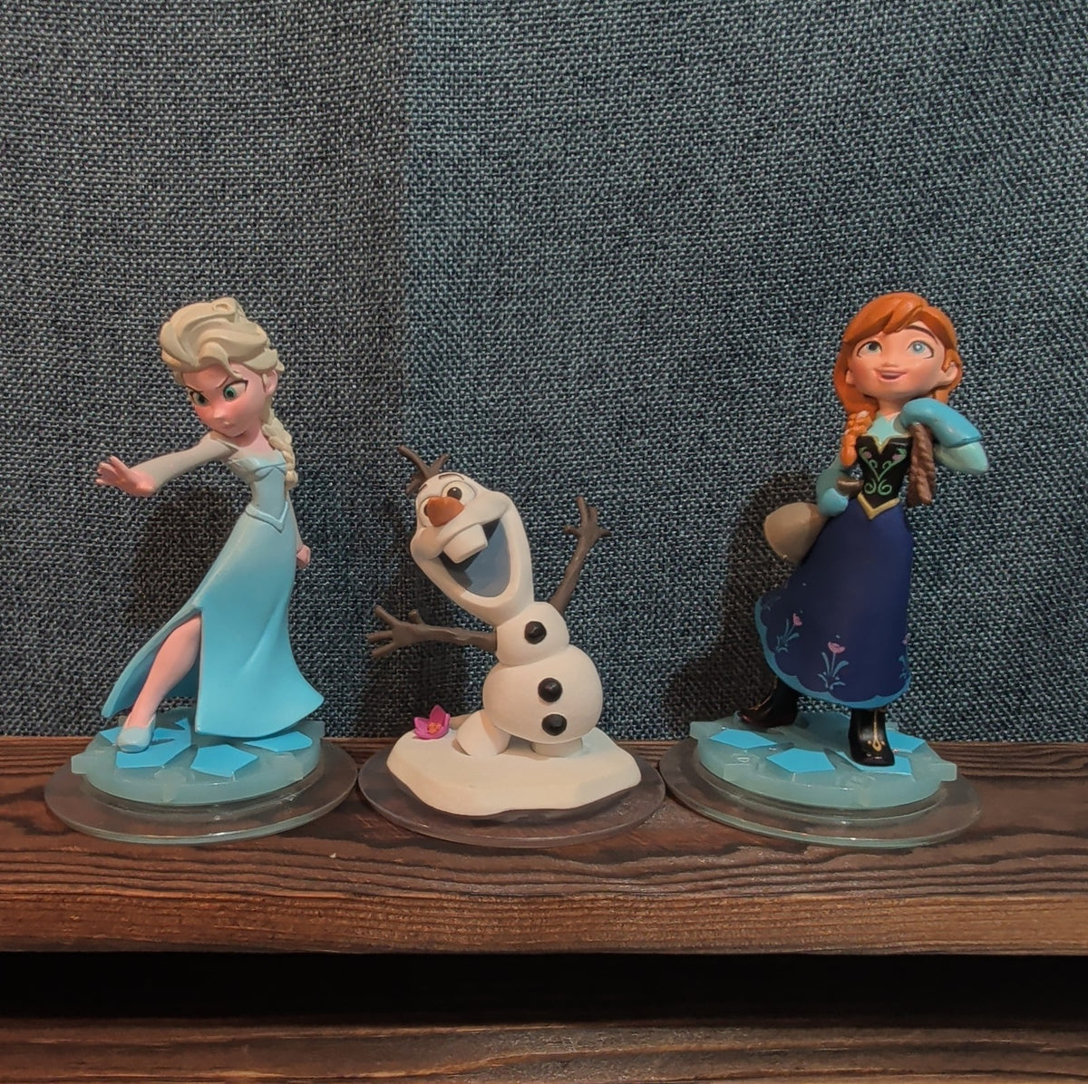 Disney Infinity Frozen 3 Figure Lot Elsa Anna Olaf PVC Loose