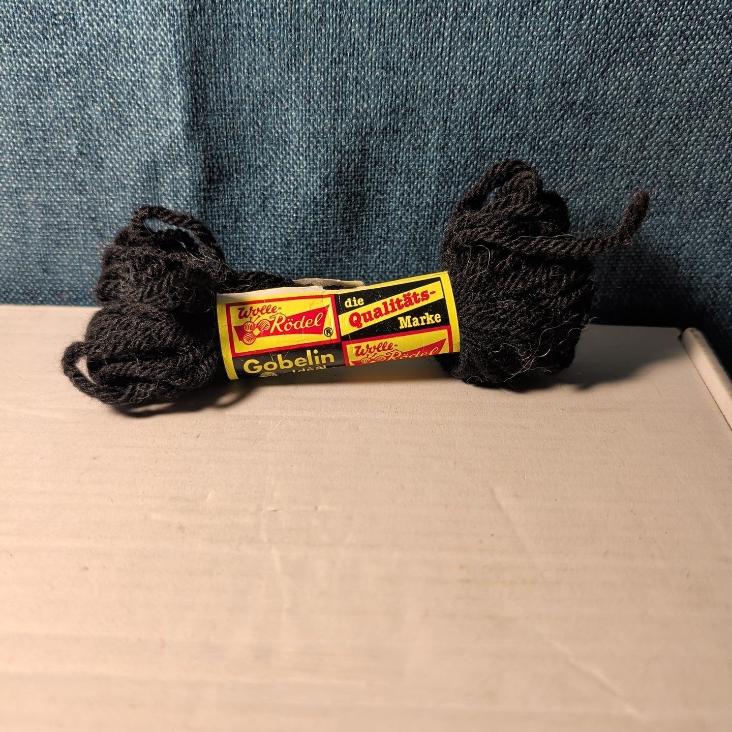 Vintage Tapestry Wool Lot 5 Skeins DMC Laine Colbert & Wolle-Rödel Virgin Wool