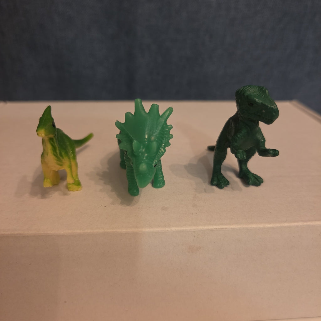 9 Mini Dinosaur Figures Box Set