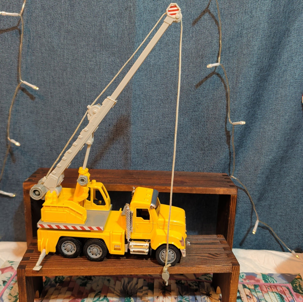 DRIVEN by Battat Standard Crane Truck Yellow Construction Toy