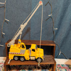 DRIVEN by Battat Standard Crane Truck Yellow Construction Toy