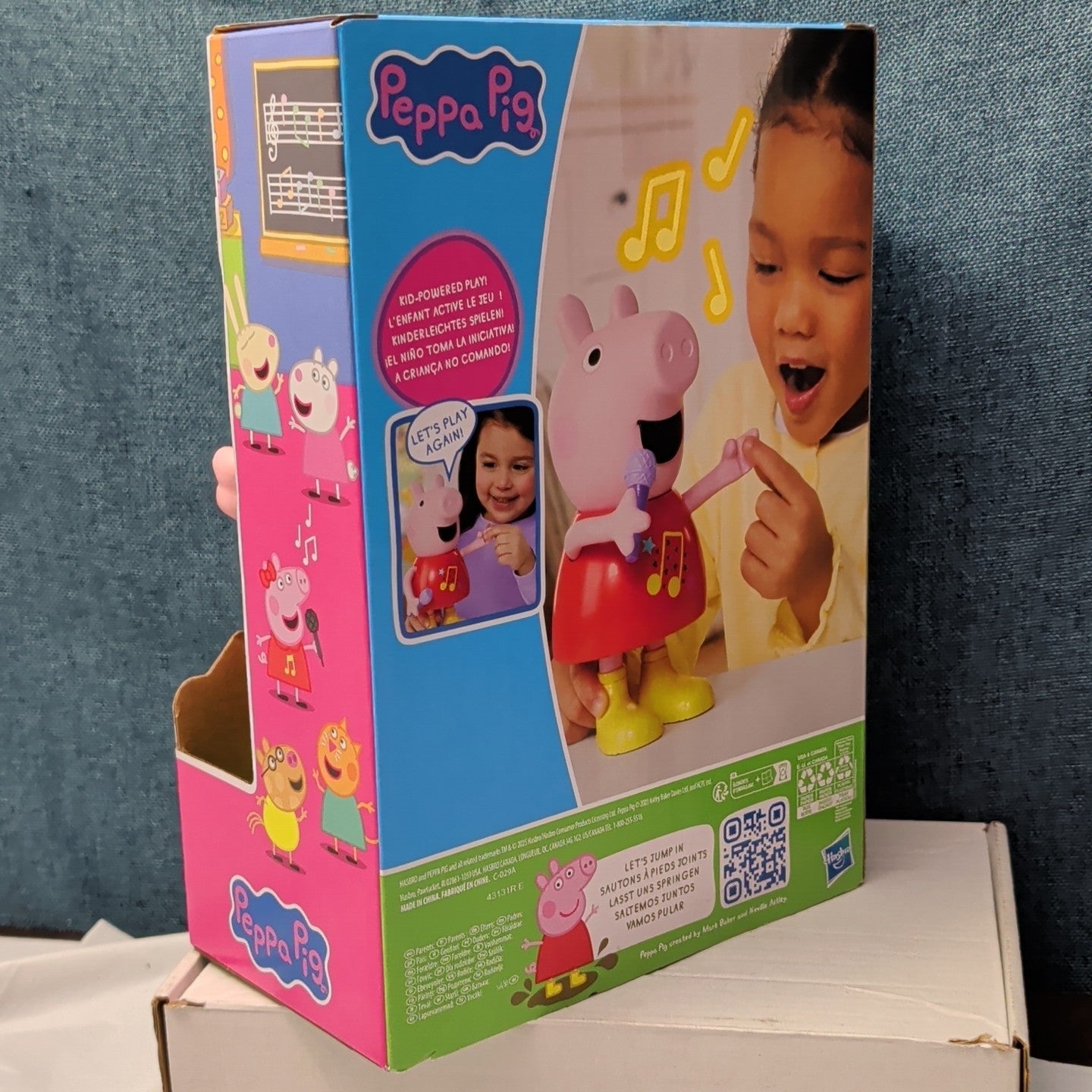 Hasbro Peppa Pig Talk & Sing Peppa Doll Musical 50+ Sounds Songs New Sealed
