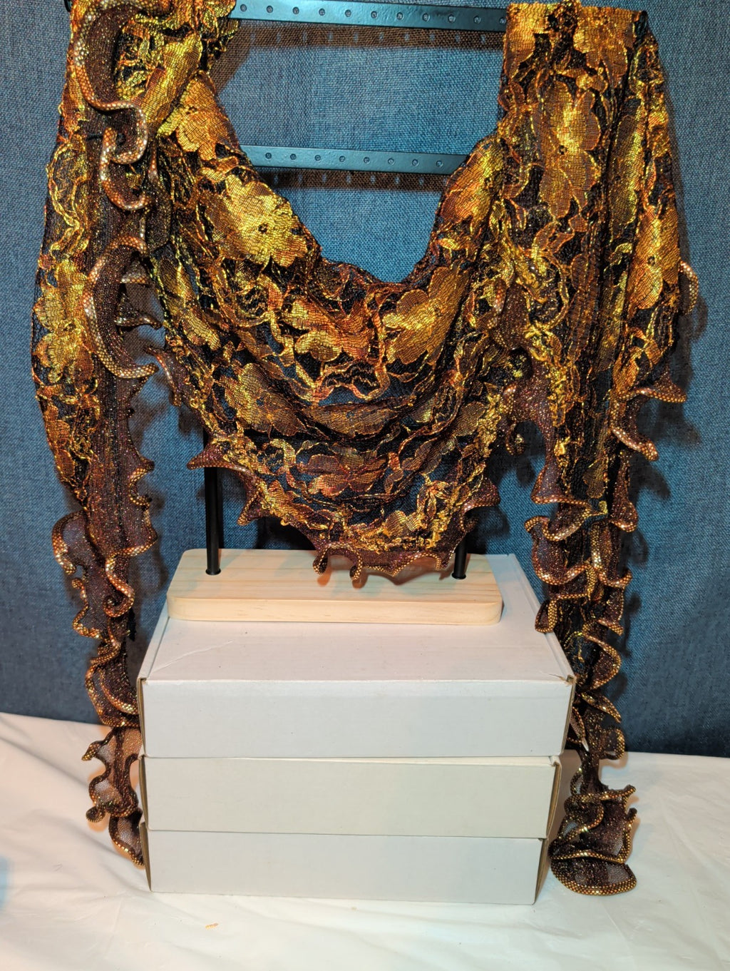Laurena by LJL Metallic Lace Scarf Wrap Henna Rust Ruffled Boho NWT 63x23