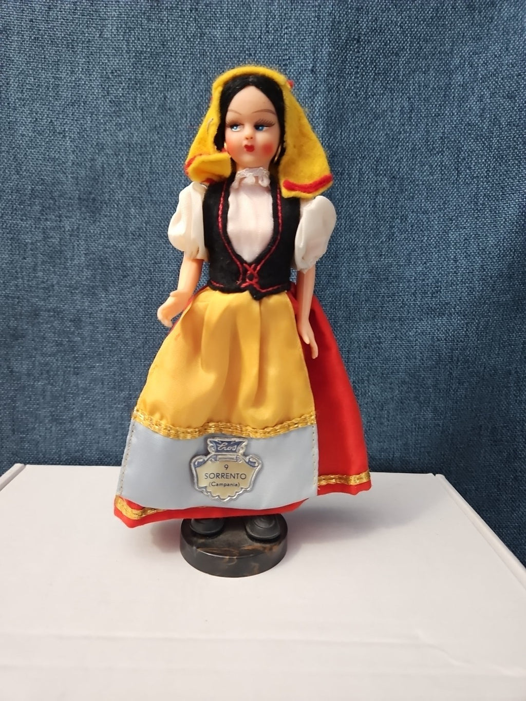 Vintage Italian Souvenir Dolls Pair | Genova & Sorrento | Sleep Eyes