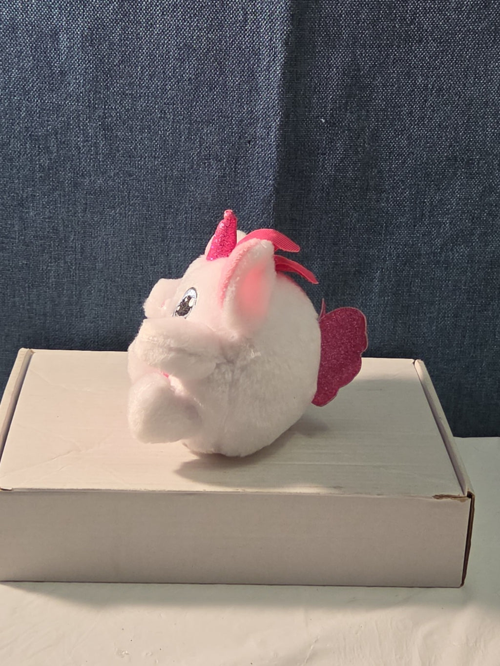 ZURU Rainbocorn Puppycorn Penny the Pug 5" Plush White Pink Bow Glitter Horn