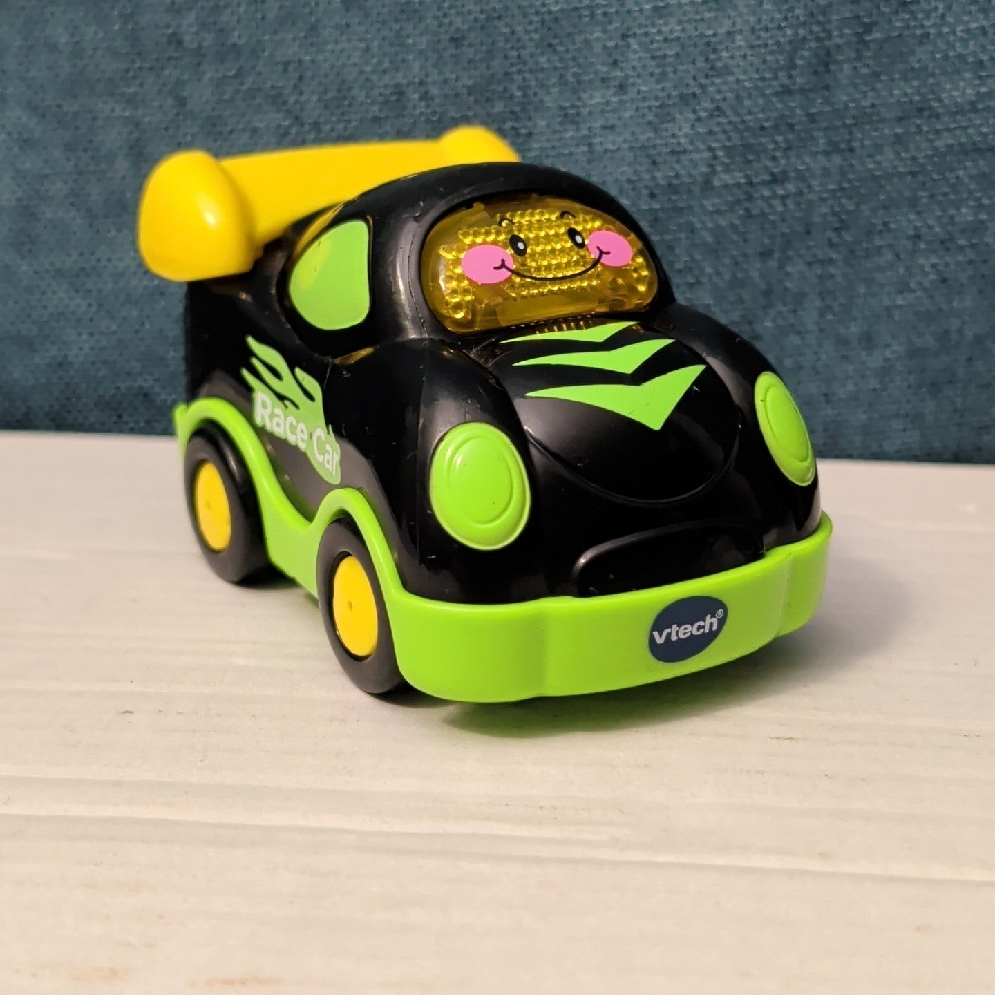 VTech Go! Go! Smart Wheels Race Car | Black & Green | Lights & Sounds SmartPoint