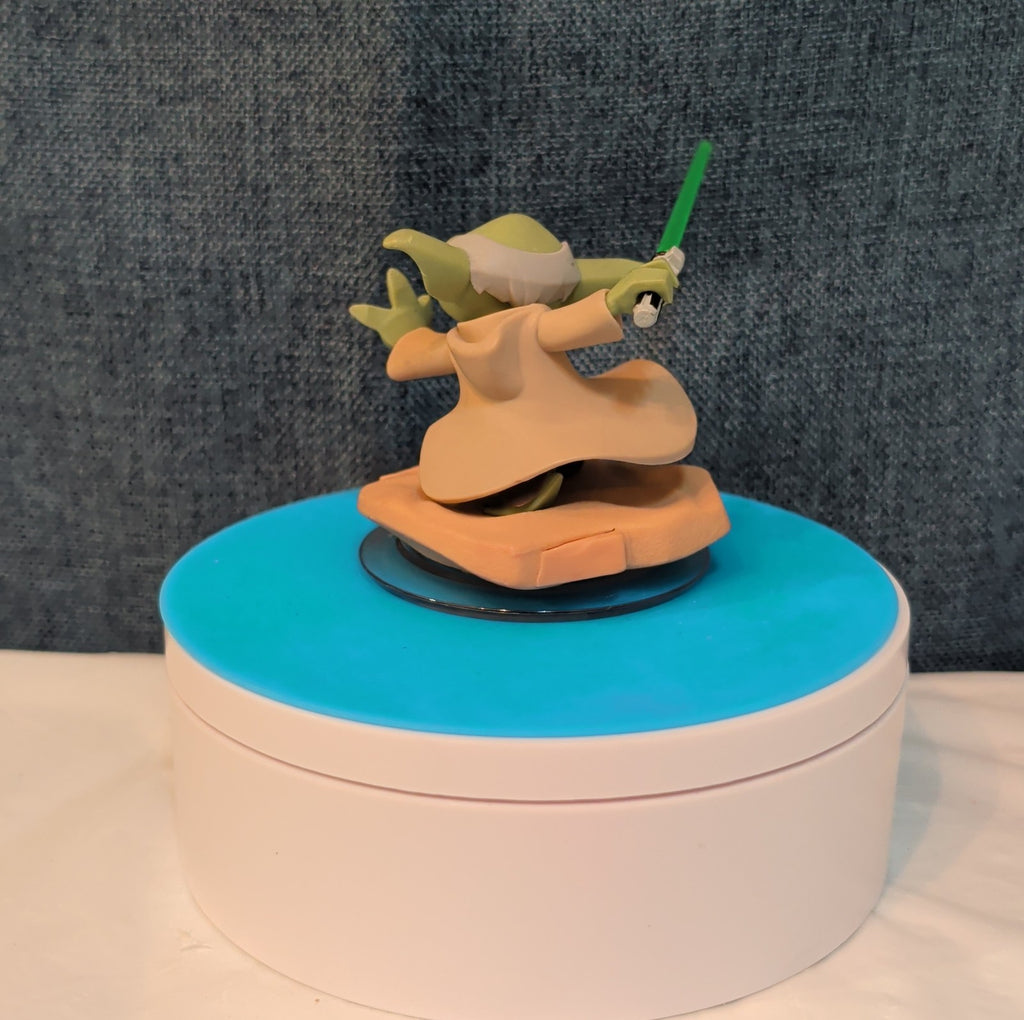 Disney Infinity Yoda Star Wars PVC Figure Loose PreOwned INF-1000202