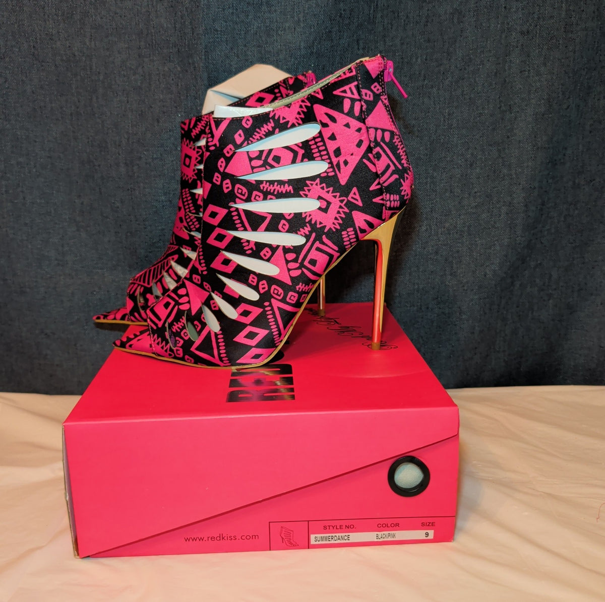 RedKiss Summerdance High Heels Size 9 Pink Black Caged Booties Stiletto Boxed