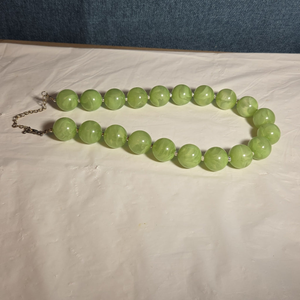 Chunky Bead Necklace Marbled Green Acrylic Retro Y2K PreOwned