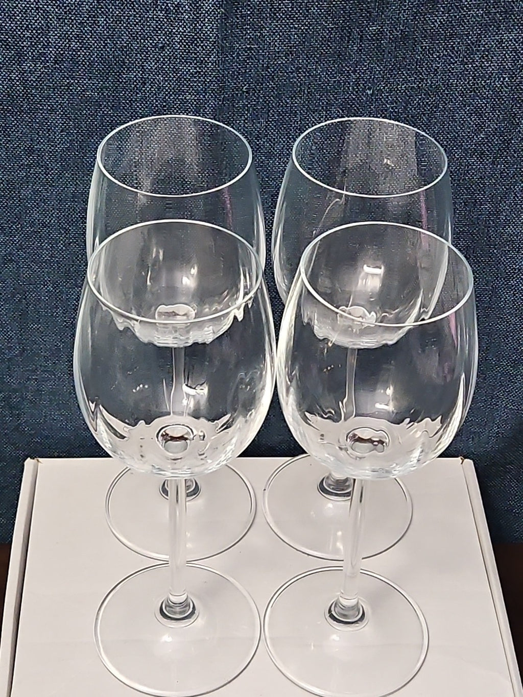 Set of 4 Clear Glass Stemmed Wine Glasses Balloon Bowl All-Purpose Stemware