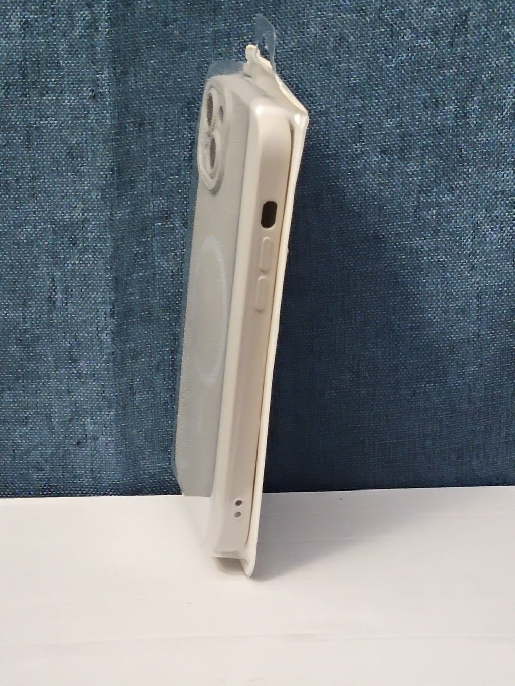 iPhone 14 Plus Case MagSafe Magnetic | Stone Beige Silicone | New