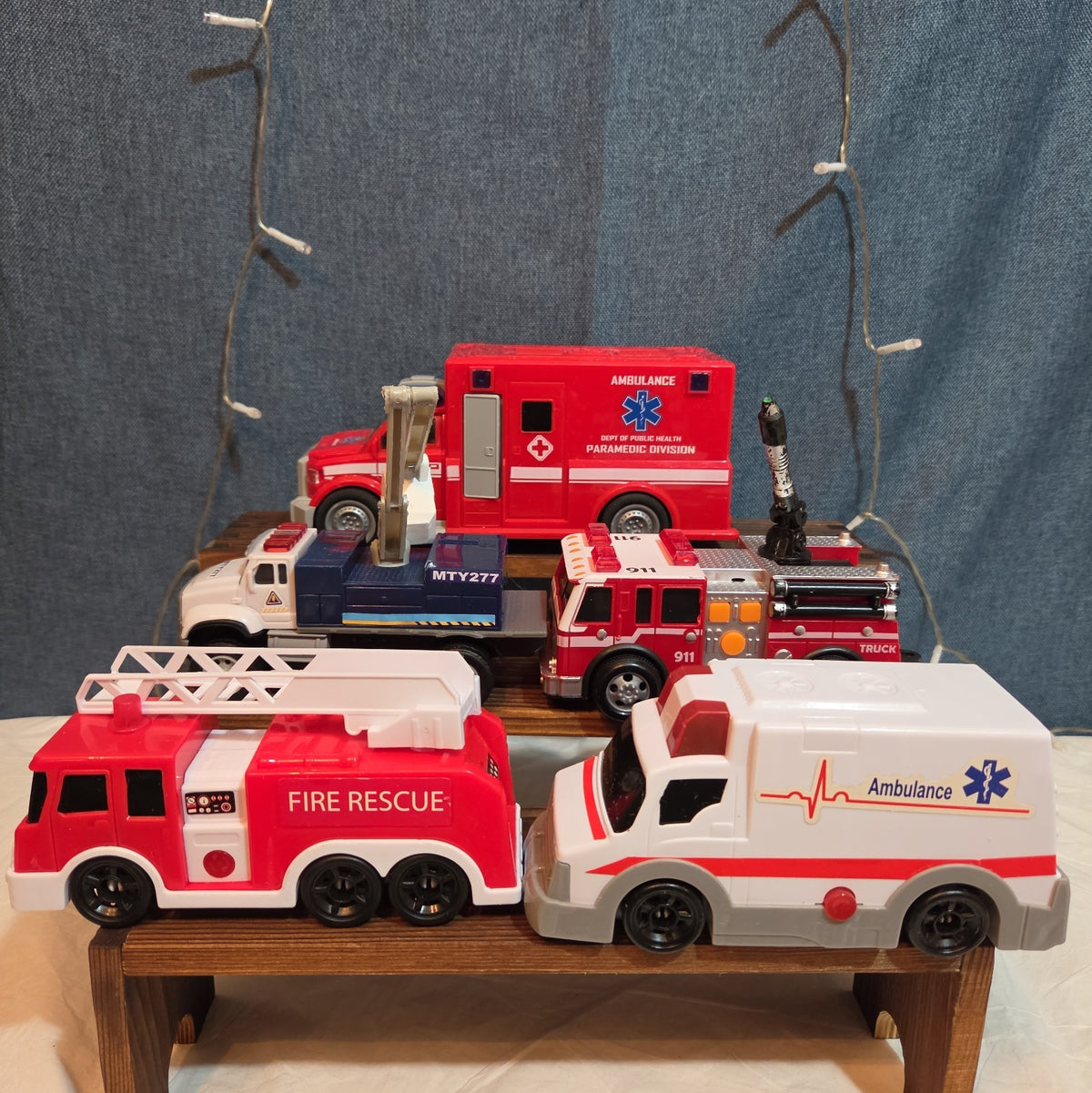 Unbranded Fire Rescue Ambulance Truck Lot 5 Plastic Toy Vehicles