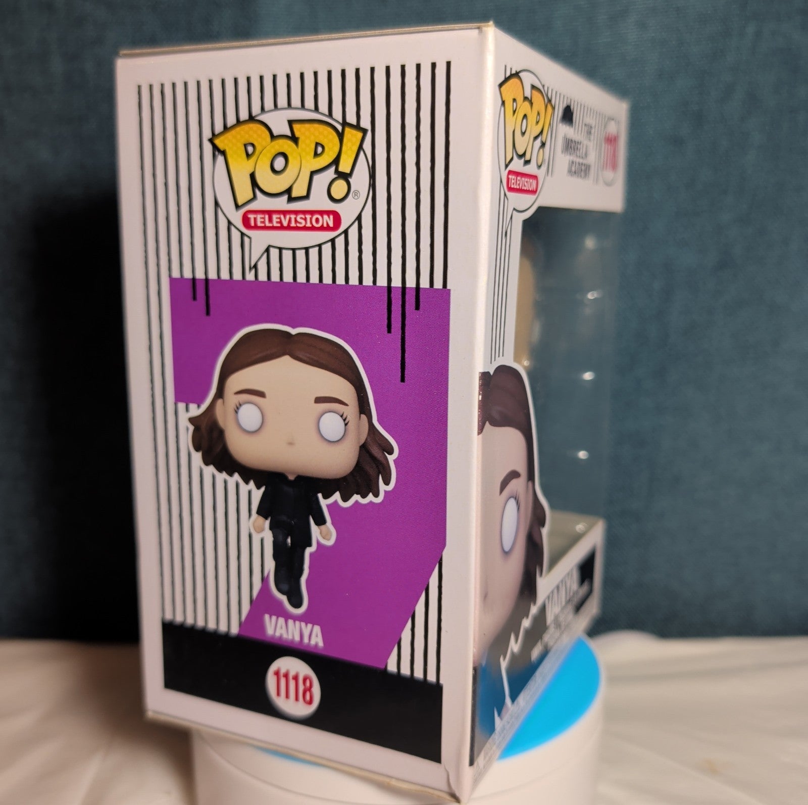 Funko Pop Television Umbrella Academy Vanya 1118 Vinyl Figure in Box w Protector