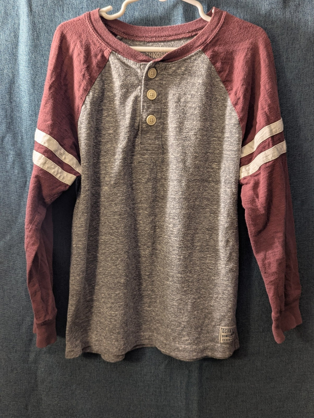 OshKosh B'gosh Boys Shirt Size 7 Henley Raglan Gray Maroon Varsity Stripe