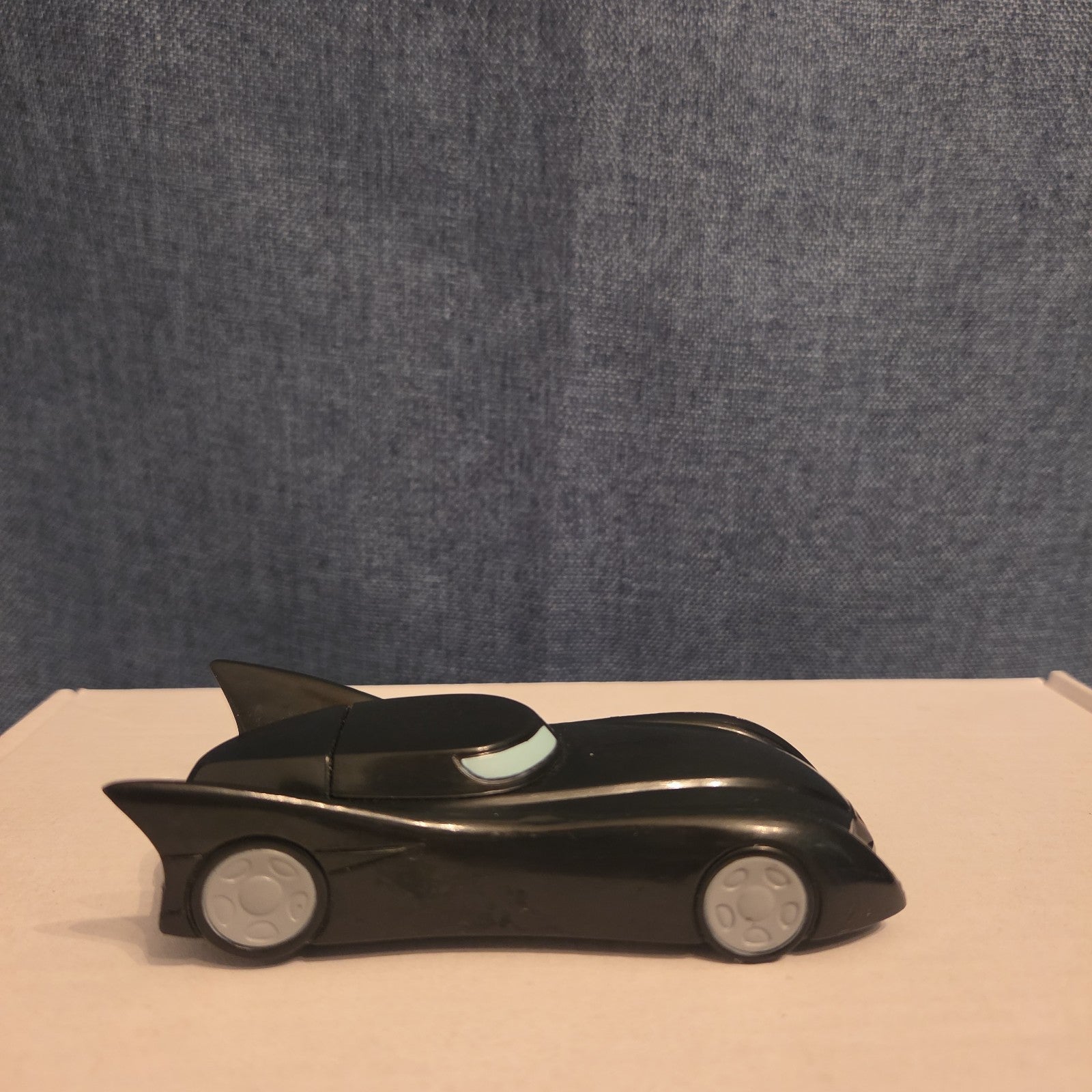 Batmobile 1999 DC Comics Jack In The Box Restaurant Friction Pull Back Toy Car