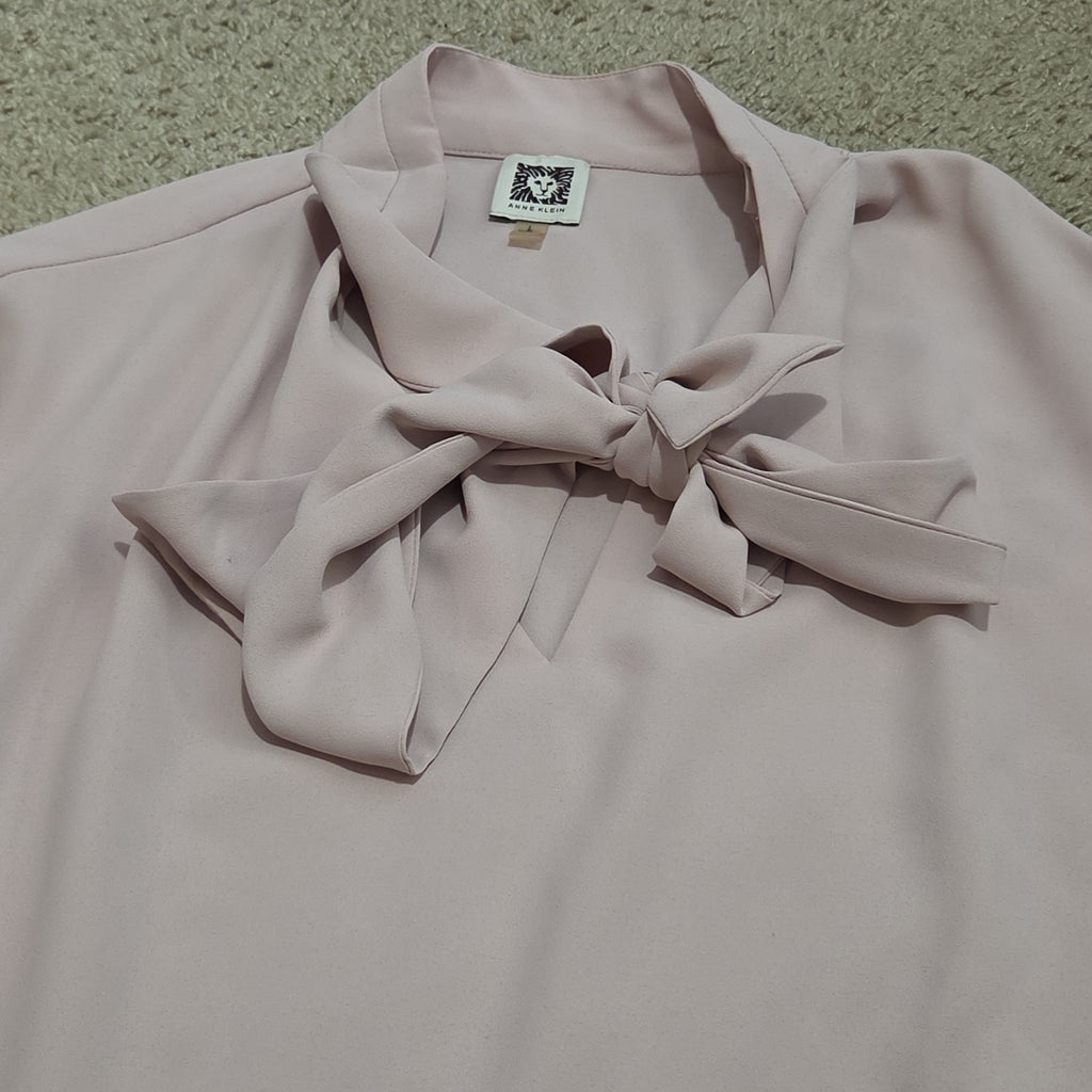 Anne Klein Blouse L Pink Tie Neck V-Neck Long Sleeve Career Top