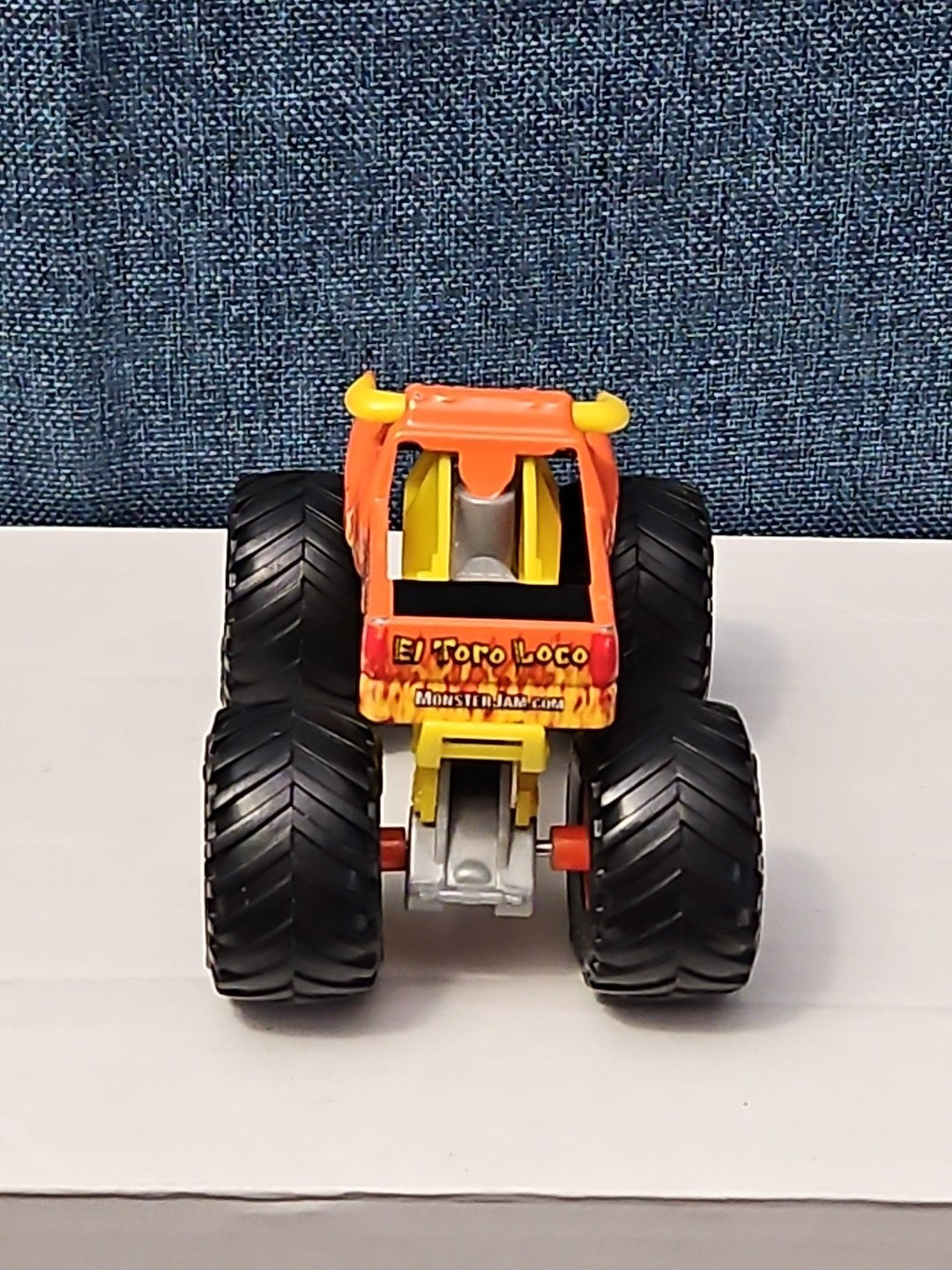 Hot Wheels El Toro Loco Monster Truck | Orange Crazy Bull | 1:64 Scale