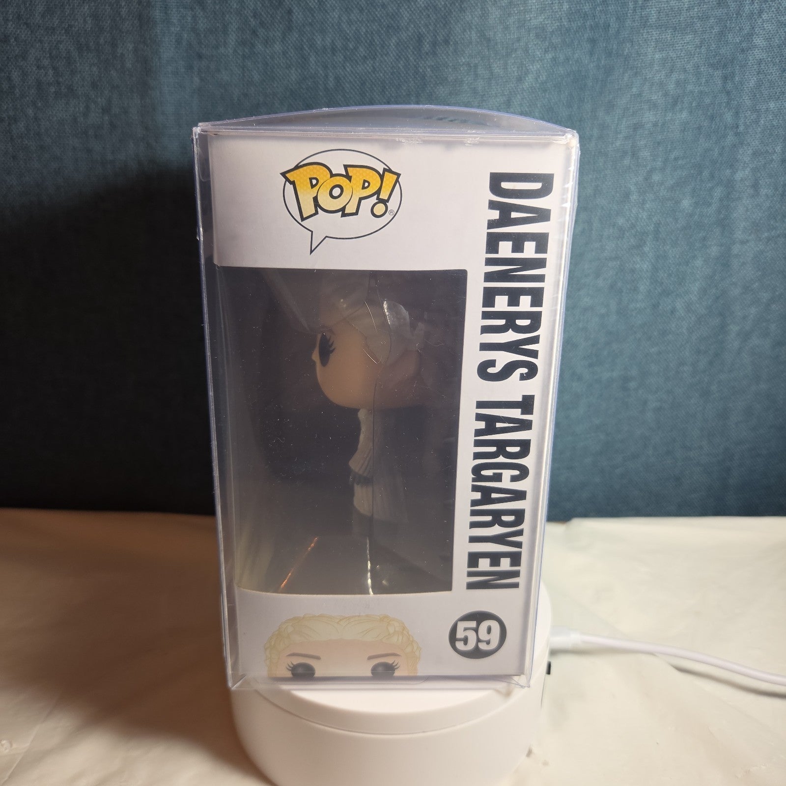 Funko Pop Game of Thrones Daenerys Targaryen 59 in Box with Protector