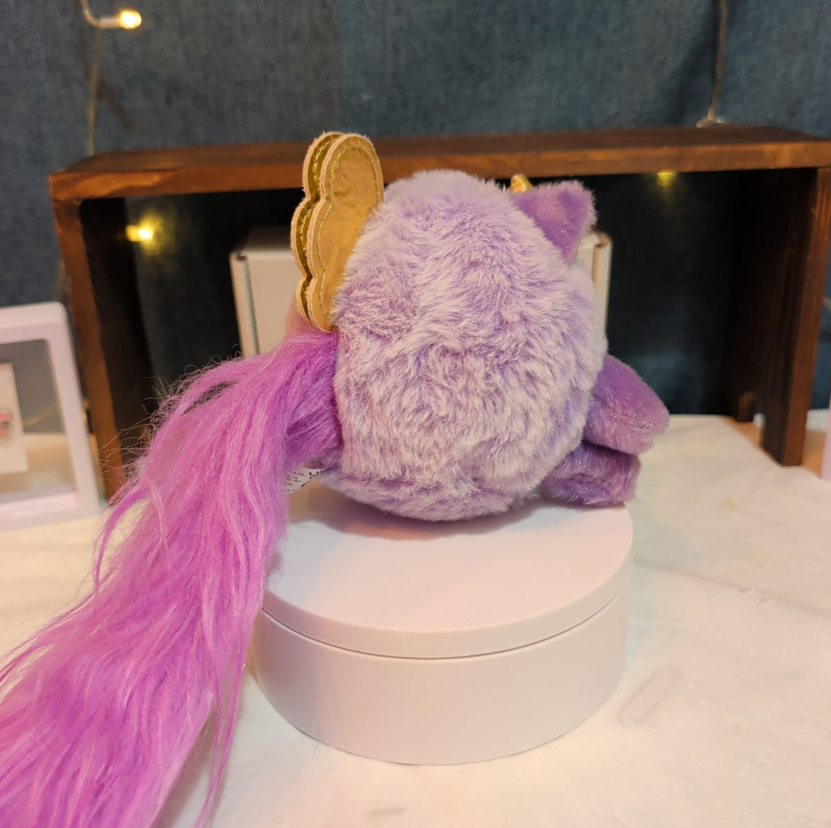 Zuru Rainbocorns Purple Kittycorn Fluffy Tail Gold Wings 2024