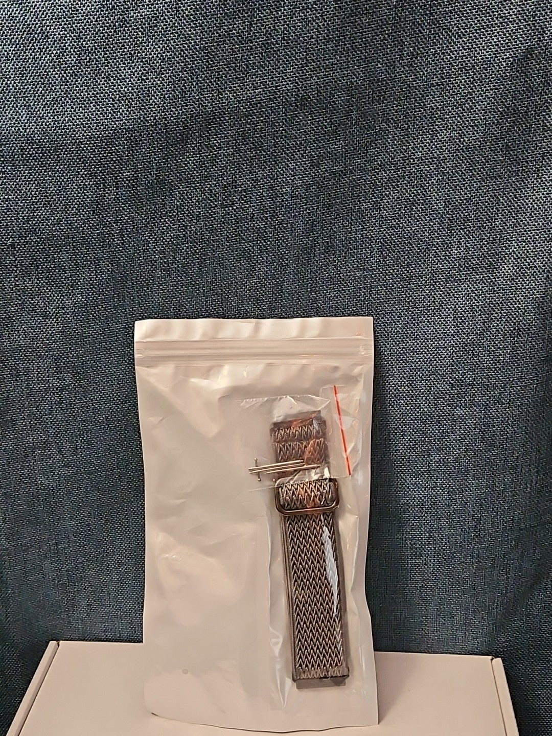 Fitbit Versa 1 / 2 / Lite Watch Band | Stretchy Elastic Nylon Strap | Dark Grey