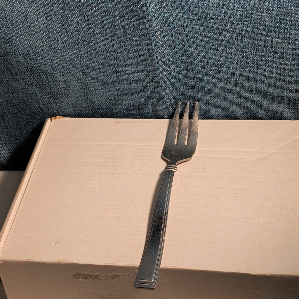 Set of 4 Hampton Silversmiths PORTFOLIO Glossy Salad Forks | 18/0 Stainless 208
