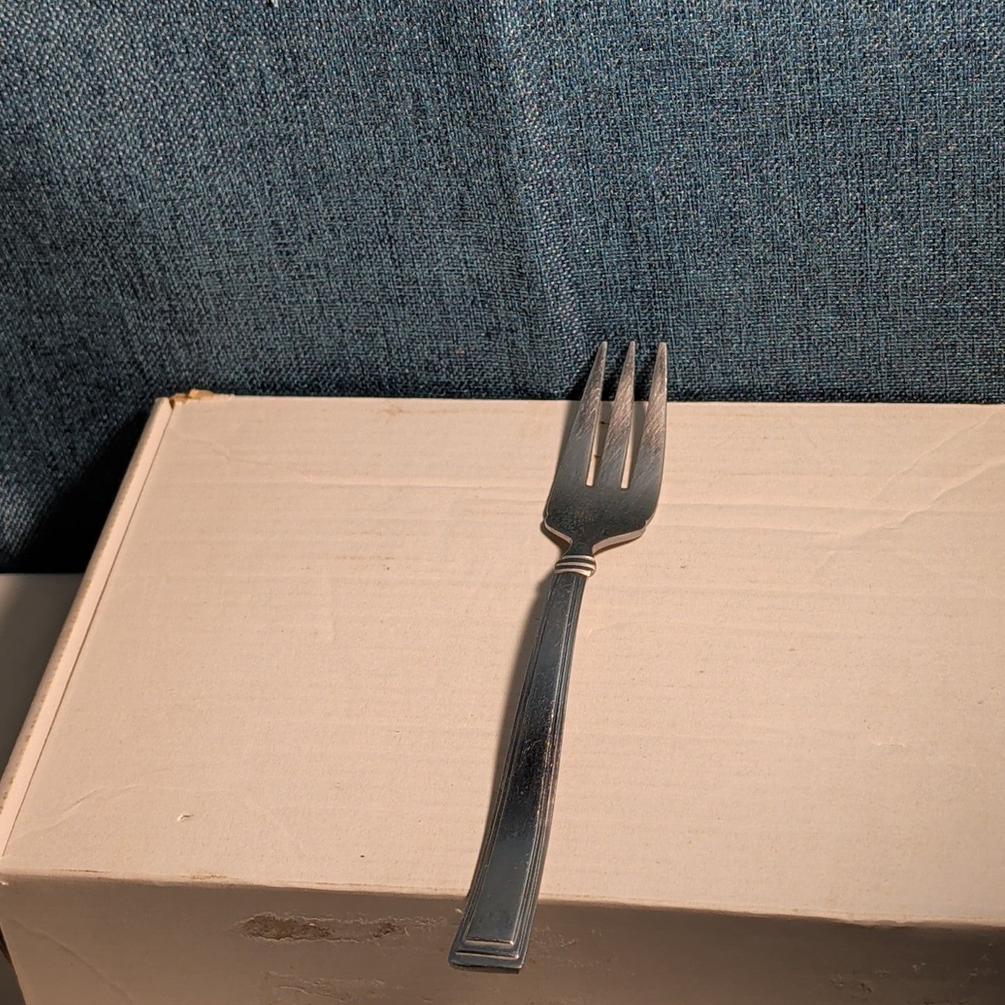 Set of 4 Hampton Silversmiths PORTFOLIO Glossy Salad Forks | 18/0 Stainless 208