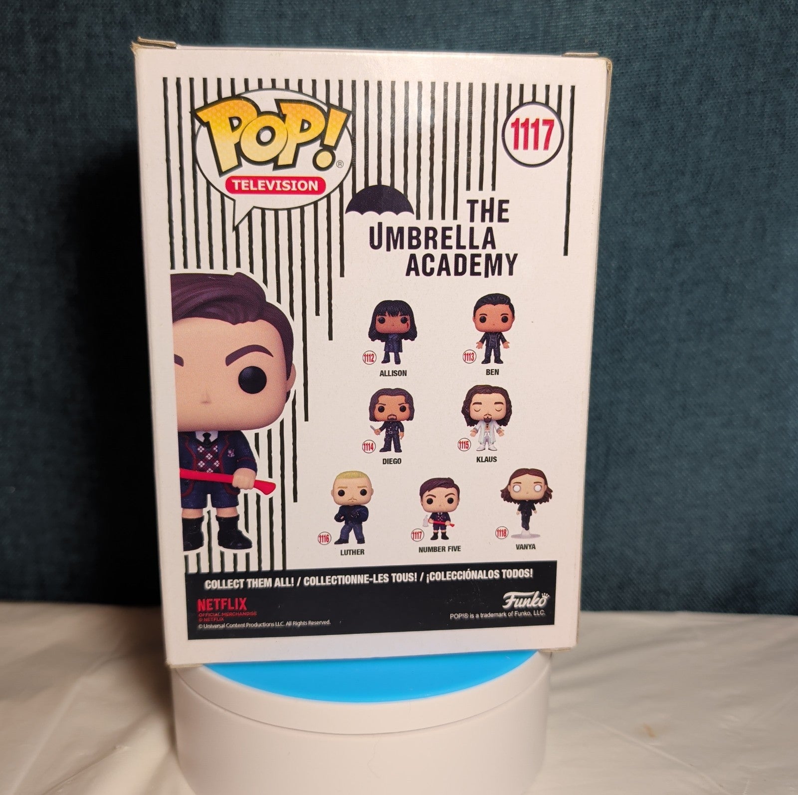 Funko Pop Television Umbrella Academy Number Five 1117 Vinyl in Box w Protector