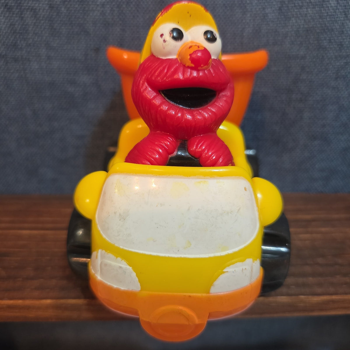 Sesame Street Elmo Dump Truck Plastic Construction Toy 2001