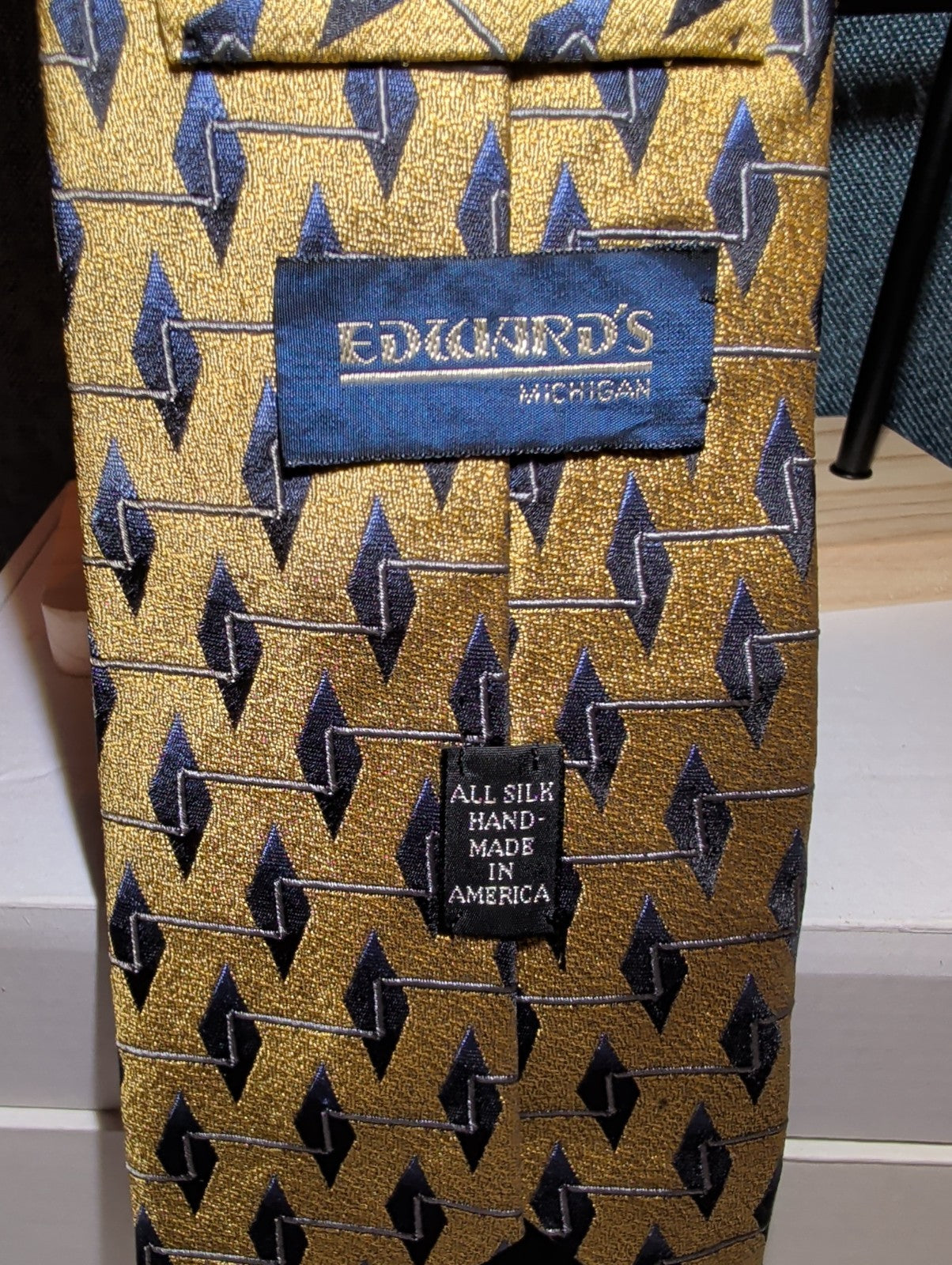 Vintage Edwards Michigan Silk Tie Gold Geometric Art Deco Men's Necktie 59"