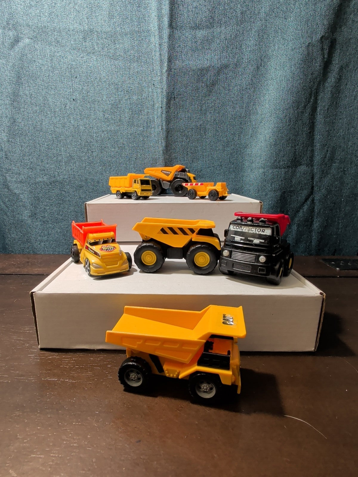 11 Mini Construction Vehicles | CAT, Volvo & More! |