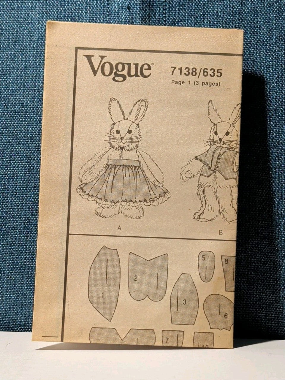 Vogue 7138 Linda Carr Country Rabbit Bunny Pattern 1988 Stuffed Animal UNCUT