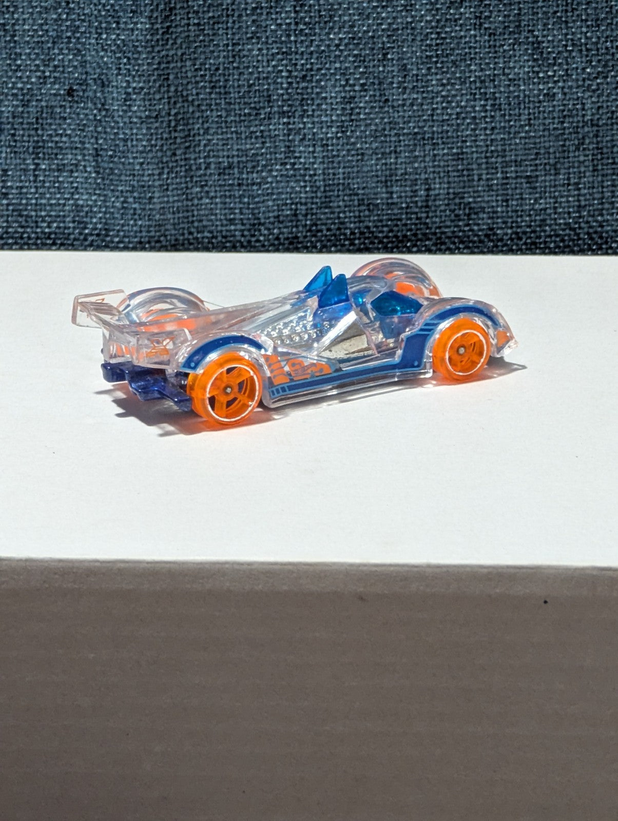 Hot Wheels Hi-Tech Missile | 2014 X-Raycers Clear & Blue | Fast Track Car