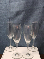 Set of 6 Classic Champagne Flutes | 6oz Trumpet Shape | Elegant Clear Glass Stem