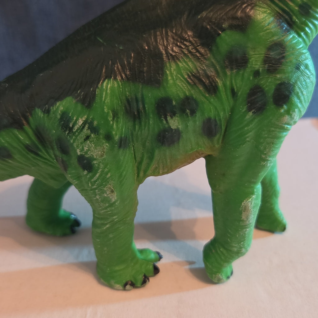Vintage Safari Ltd Brachiosaurus 1996 Dinosaur Figure Long Neck Green Toy 11"