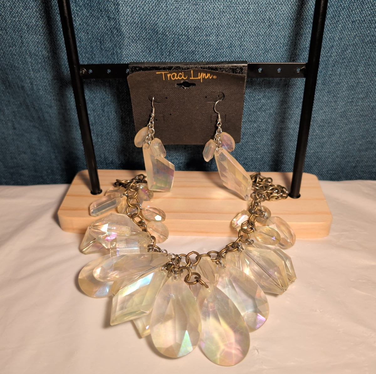 Traci Lynn Iridescent Statement Bib Necklace Earring Set Vintage Style