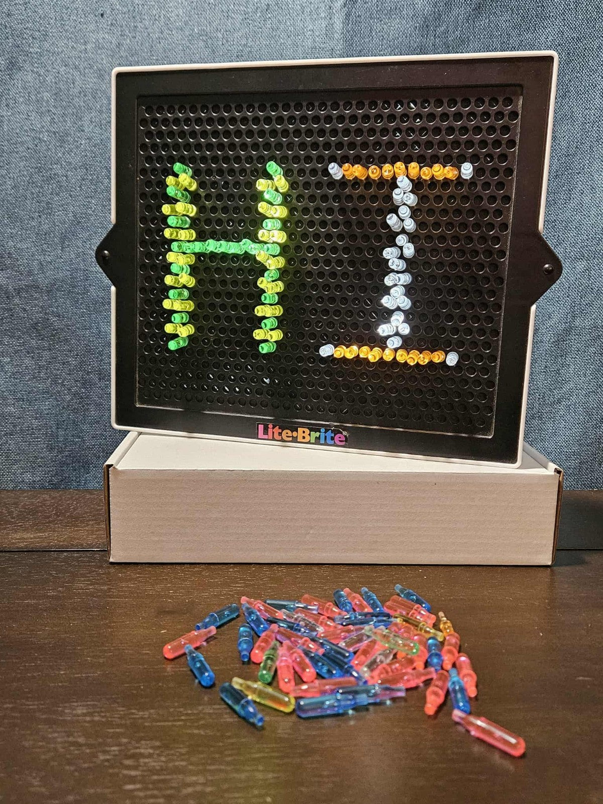 Lite Brite Ultimate Classic Basic Fun | LED Light Up Toy | Retro Style Peg Art