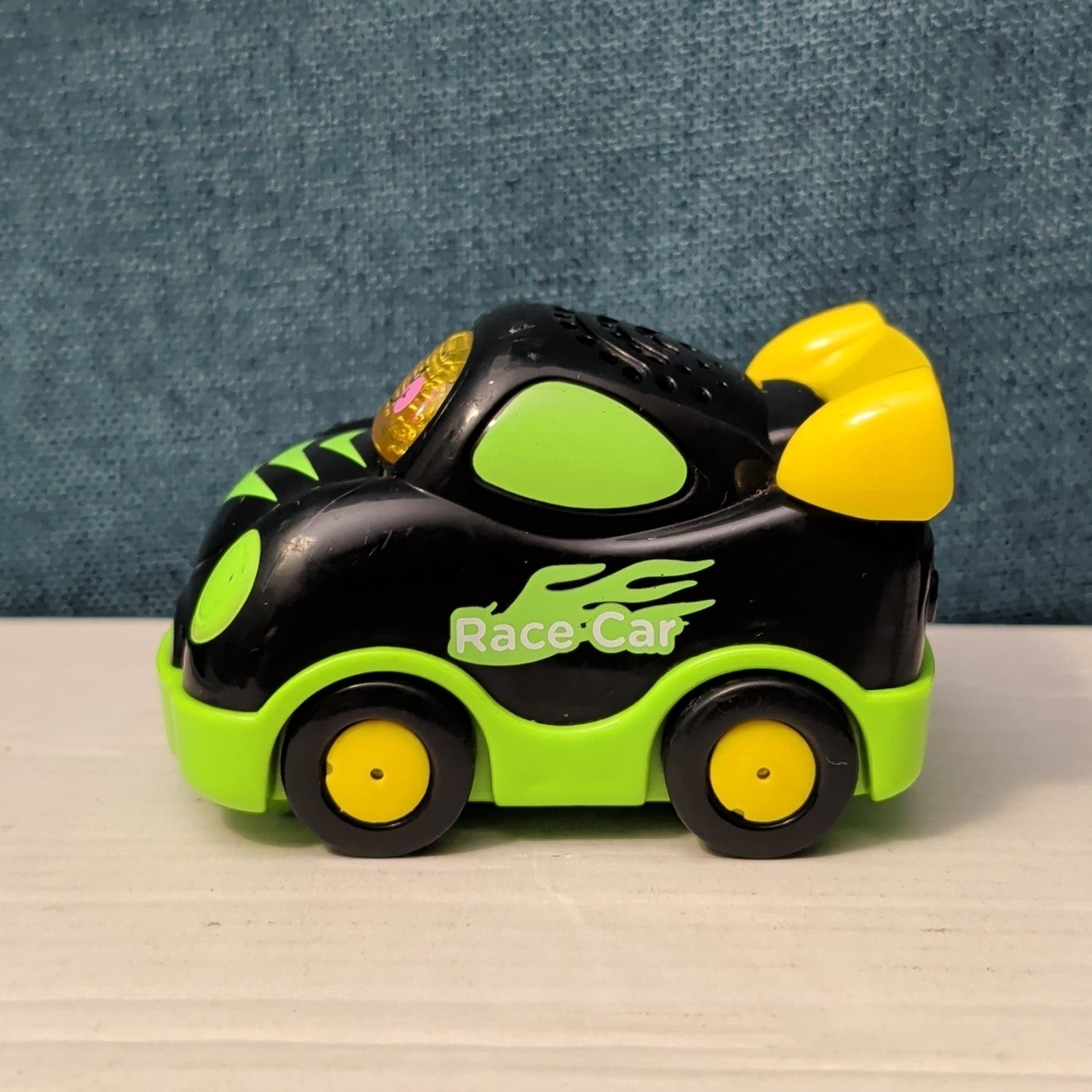 VTech Go! Go! Smart Wheels Race Car | Black & Green | Lights & Sounds SmartPoint