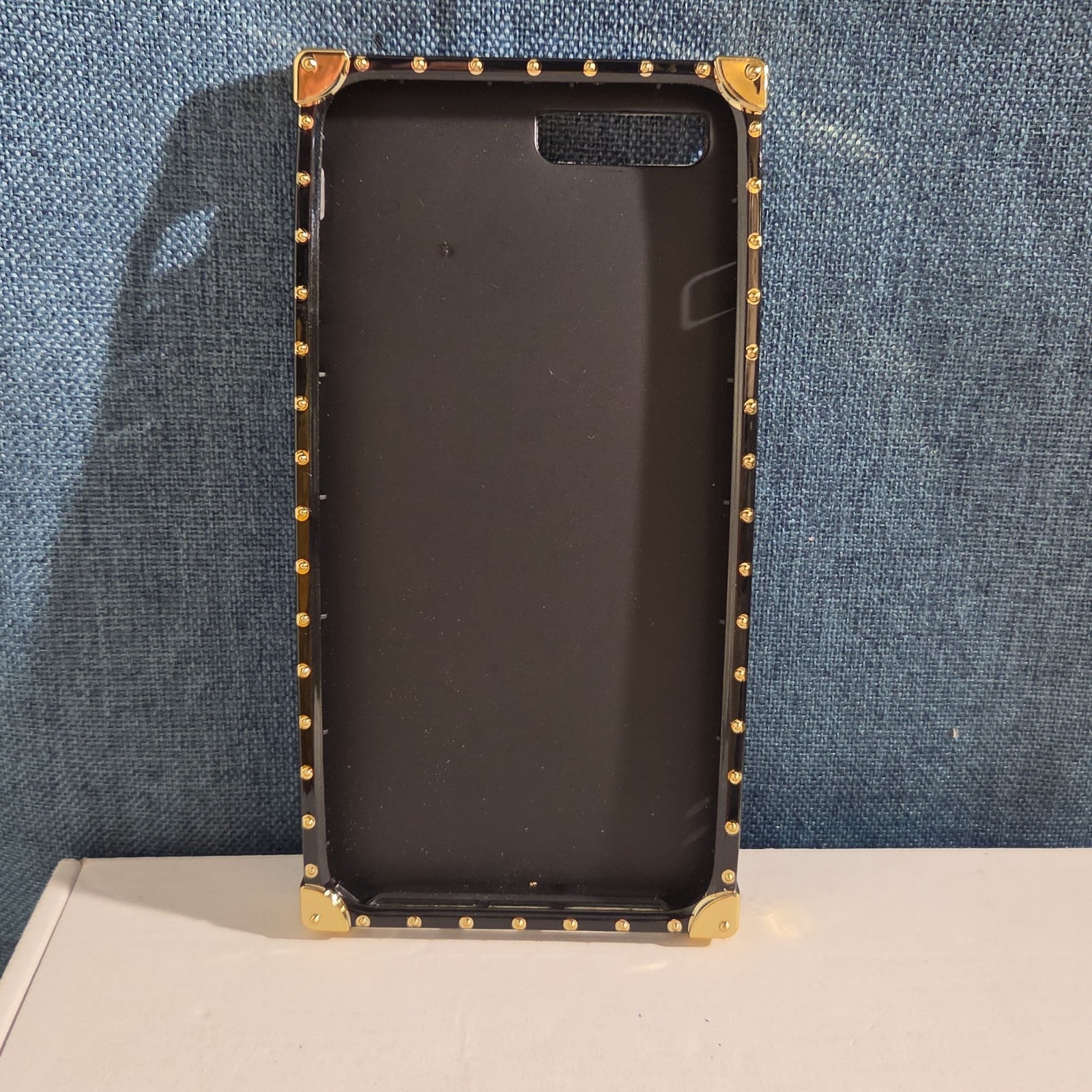 Luxury Trunk Rose Phone Case Gold Rivet Retro Cover
