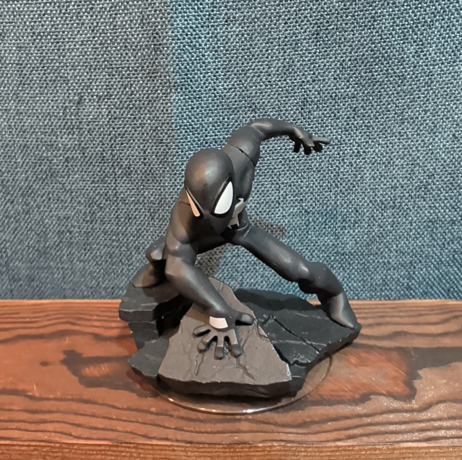 Disney Infinity 2.0 Spider-Man Black Red Suit 2 Figure Lot PVC Loose