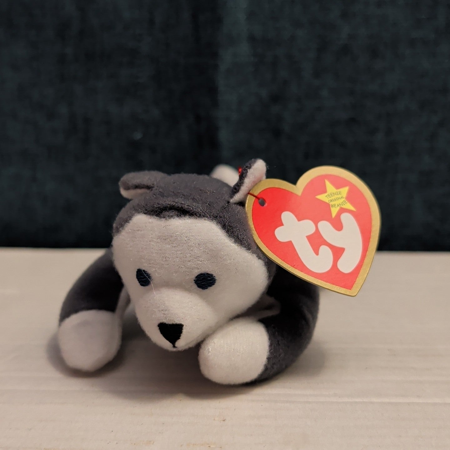 Ty Teenie Beanie Baby Nook the Husky 1999 McDonald's Plush Dog Grey White Tag