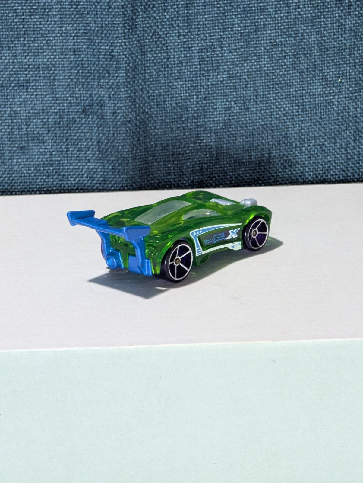 Hot Wheels Paradigm Shift | 2016 X-Raycers 5-Pack | Translucent Green | Loose
