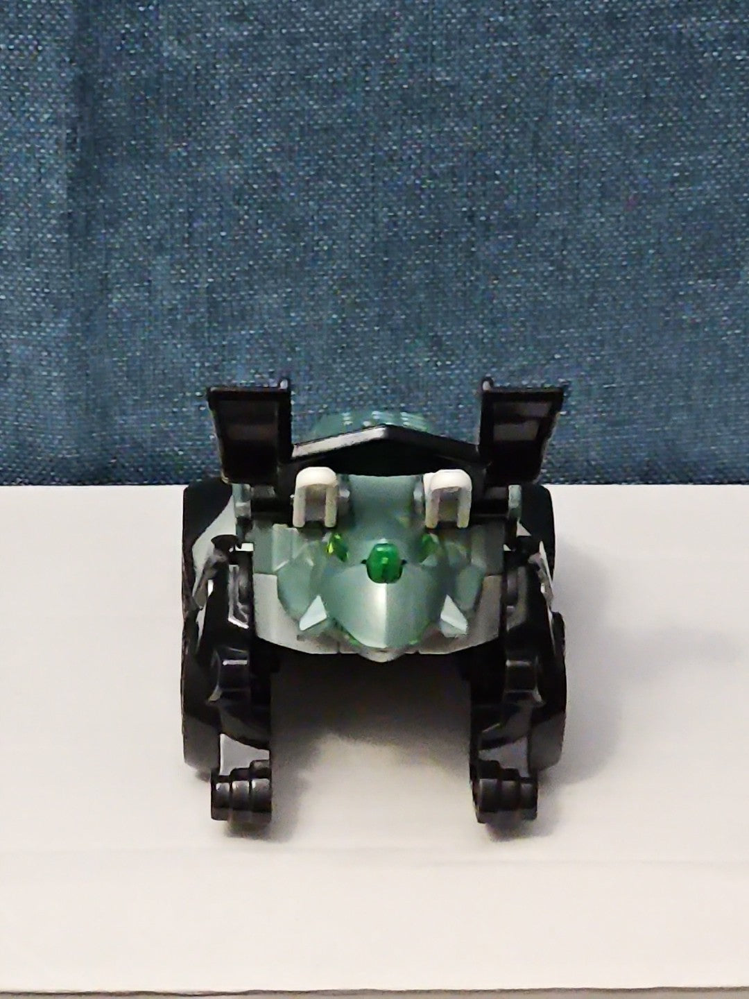 VTech Switch & Go Dinos Turbo Triceratops Transforming Race Car | Friction Motor