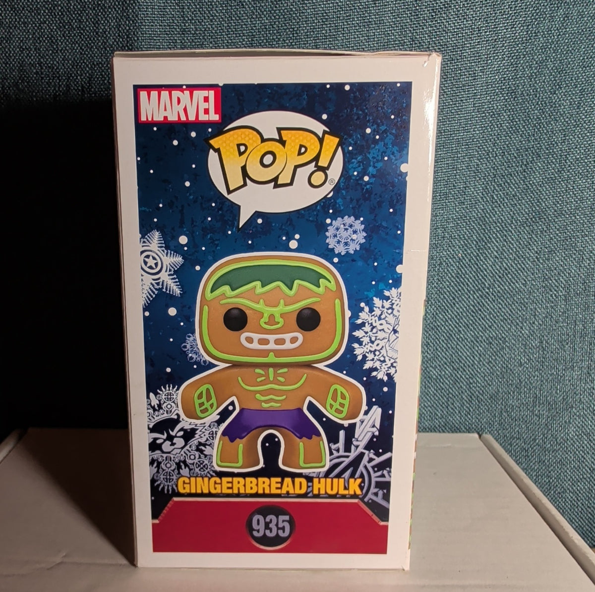 Funko Pop! Marvel: Holiday - Gingerbread Hulk #935 NIB with Protector