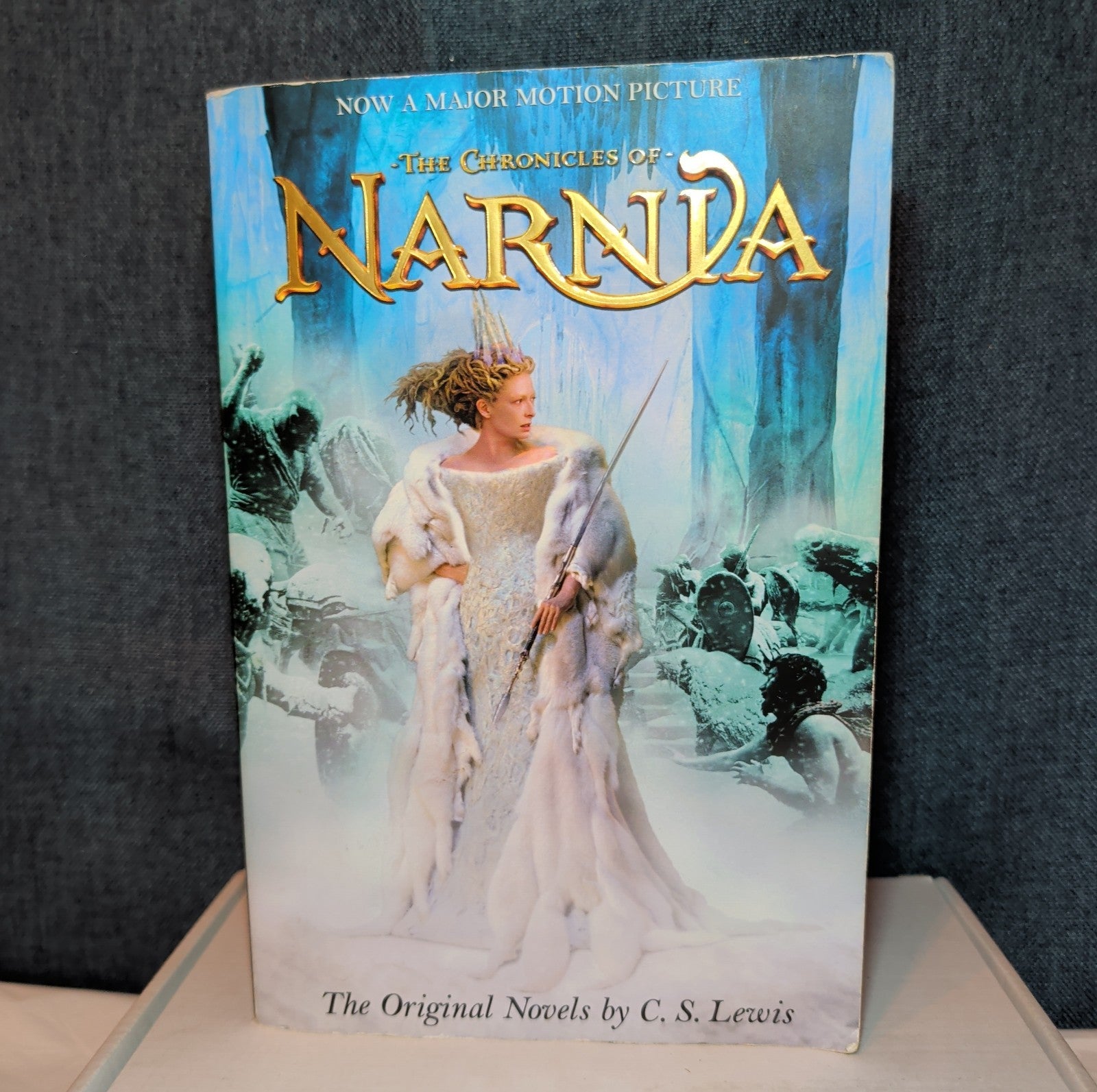The Chronicles of Narnia Complete 7 Book Omnibus Paperback C.S. Lewis 2005