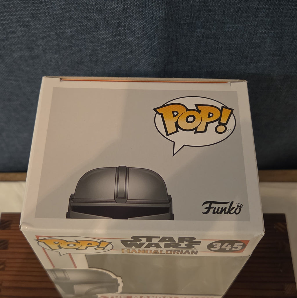 Funko Pop Star Wars The Mandalorian #345 Beskar Vinyl Figure with Protector