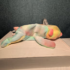 Sammy TY Beanie Baby 1999 Retired Tie-Dyed Multicolor Bear w/ Protector