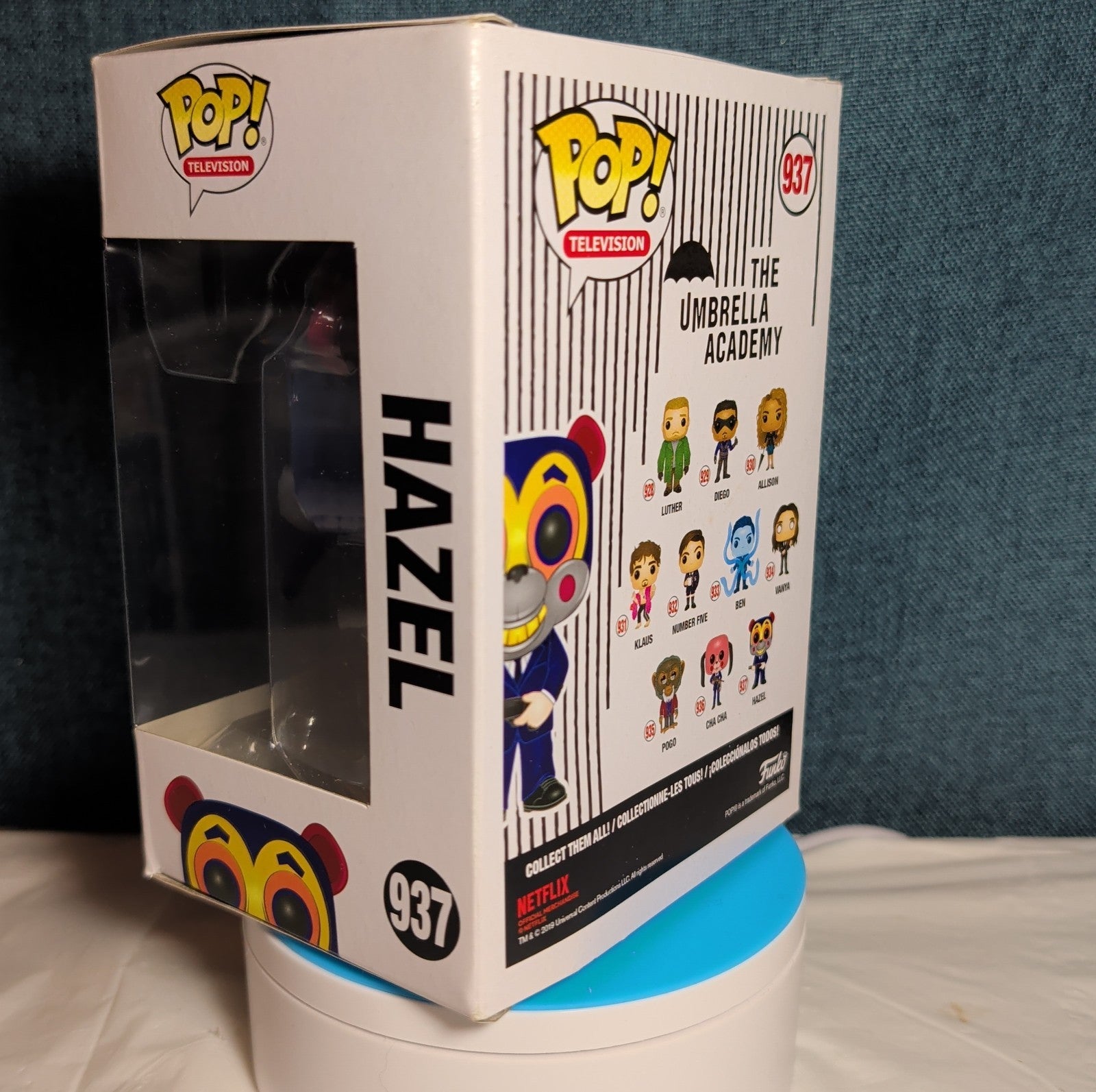 Funko Pop Television Umbrella Academy 937 Hazel Mask Figure in Box w Protector